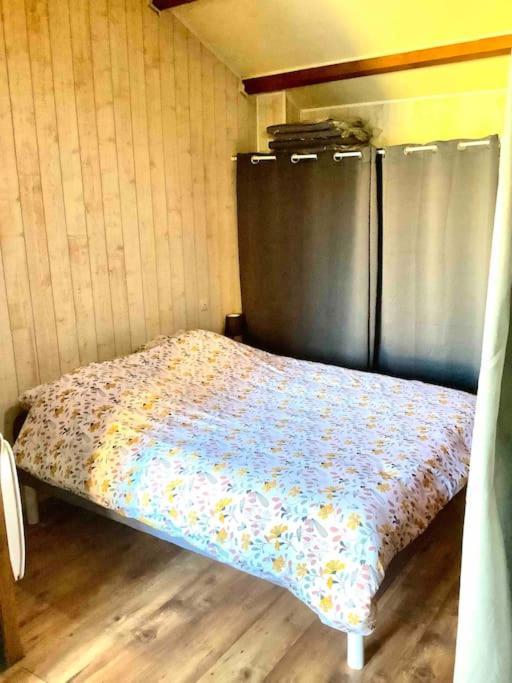 Charmante Maison Atypique En Village Saint-Colombin 외부 사진
