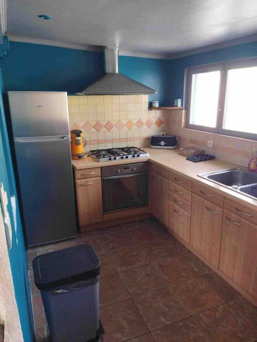 Charmante Maison Atypique En Village Saint-Colombin 외부 사진